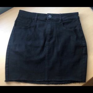 Closet clearout Black skirt